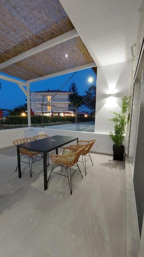 Costa D'Oro Villa Tolón Exteriör bild